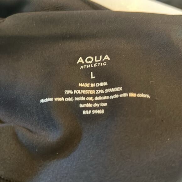 Aqua High Rise Split Hem Bootcut Medium Compression Leggings Black NEW Size L - Picture 3 of 4